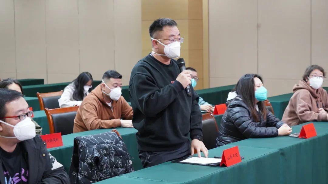 疫情最新动态，曙光初现，共同期待春暖花开时刻